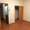 1K Apartment to Rent in Ichikawa-shi Living Room