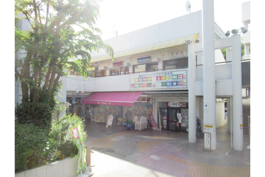 Shop Retail to Buy in Kawasaki-shi Asao-ku Exterior