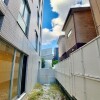2LDK Apartment to Rent in Minato-ku Outside Space