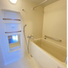 3LDK Apartment to Rent in Osaka-shi Joto-ku Bathroom