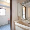3LDK Apartment to Rent in Taito-ku Washroom