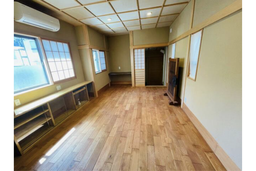 2LDK House to Buy in Kamakura-shi Living Room