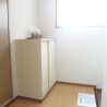 2LDK Apartment to Rent in Suginami-ku Entrance