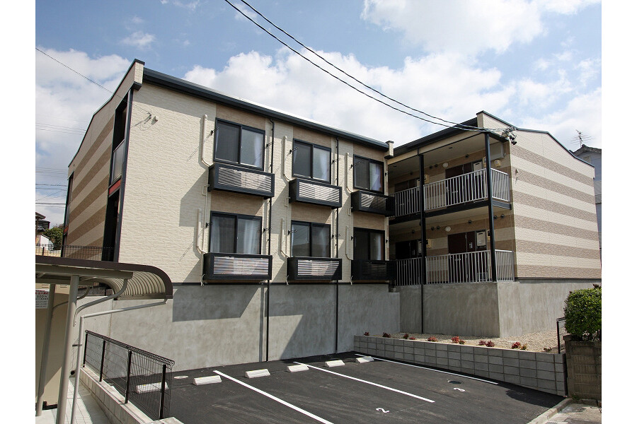 1K Apartment to Rent in Chita-shi Exterior