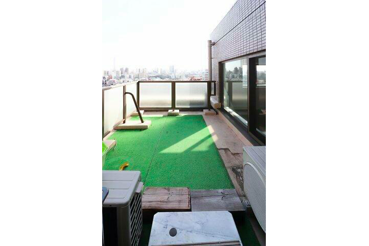 3LDK Apartment to Buy in Setagaya-ku Balcony / Veranda