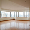 2LDK Apartment to Rent in Minato-ku Room