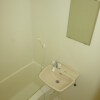 1K Apartment to Rent in Kunitachi-shi Bathroom