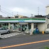1K Apartment to Rent in Kawasaki-shi Nakahara-ku Convenience Store