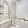 2DK Apartment to Rent in Chiyoda-ku Shower