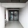 1K Apartment to Rent in Kawasaki-shi Takatsu-ku Entrance Hall