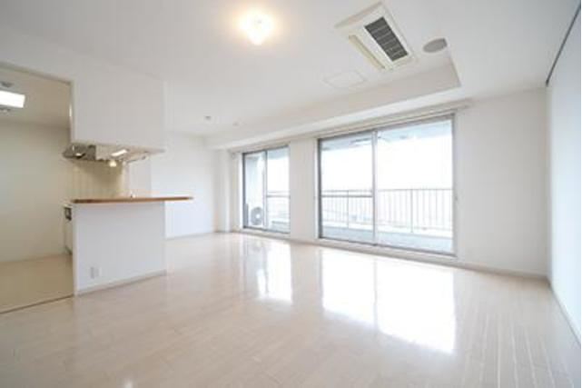 2SLDK Apartment to Rent in Minato-ku Room