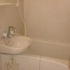 1K Apartment to Rent in Higashikurume-shi Bathroom