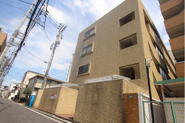 1R 맨션 to Rent in Saitama-shi Minami-ku Exterior