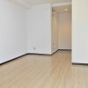 1R Apartment to Rent in Osaka-shi Sumiyoshi-ku Interior