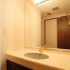 4LDK Apartment to Rent in Meguro-ku Washroom