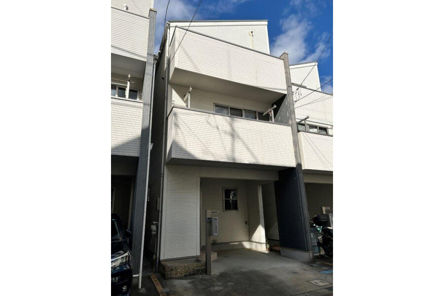 4LDK House to Buy in Kawasaki-shi Takatsu-ku Exterior