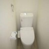 1K Apartment to Rent in Osaka-shi Higashinari-ku Toilet