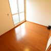 1K Apartment to Rent in Maizuru-shi Living Room
