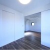 2LDK Apartment to Rent in Meguro-ku Living Room