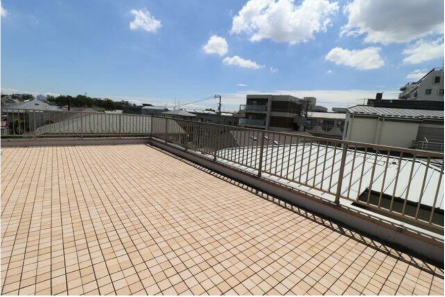 2LDK Apartment to Buy in Suginami-ku Outside Space