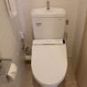 2LDK Apartment to Rent in Osaka-shi Naniwa-ku Toilet