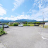 2LDK Apartment to Rent in Minamiarupusu-shi Exterior