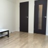 1K Apartment to Rent in Sasebo-shi Room