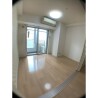 1DK Apartment to Rent in Osaka-shi Naniwa-ku Interior