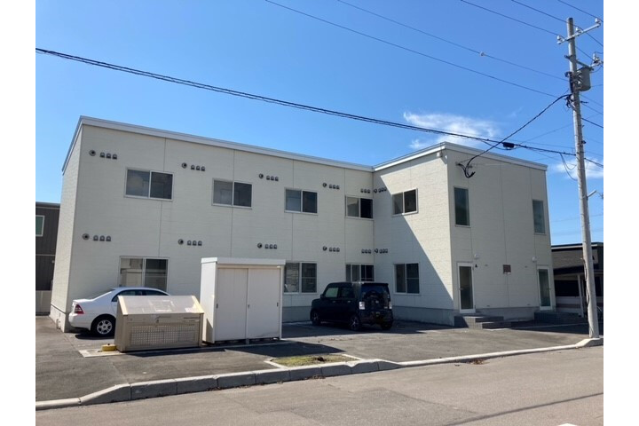1K Apartment to Rent in Hakodate-shi Exterior