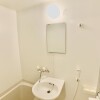 在新宿區內租賃1R 公寓大廈 的房產 浴室