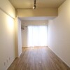 1K Apartment to Buy in Meguro-ku Living Room
