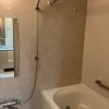 2LDK Apartment to Rent in Chuo-ku Shower
