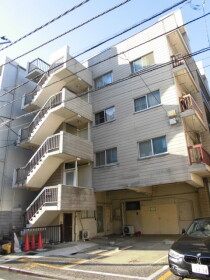 1LDK Apartment in Wada - Suginami-ku