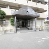 1K Apartment to Rent in Osaka-shi Higashiyodogawa-ku Entrance