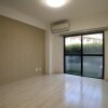 1K Apartment to Rent in Mitaka-shi Room