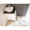 2LDK Apartment to Rent in Nakano-ku Washroom