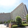 3LDK Apartment to Buy in Hirakata-shi Exterior