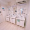 Shared Apartment to Rent in Kawasaki-shi Nakahara-ku Washroom