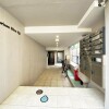 1K Apartment to Rent in Kita-ku Entrance Hall