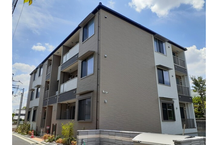 1LDK Apartment to Rent in Takatsuki-shi Exterior