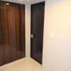 3LDK Apartment to Rent in Chuo-ku Entrance
