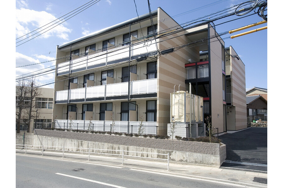 1K Apartment to Rent in Kitakyushu-shi Kokurakita-ku Exterior