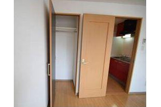 1K Apartment to Rent in Osaka-shi Ikuno-ku Equipment