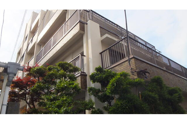 3DK Apartment to Rent in Kita-ku Exterior