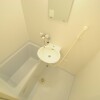 1K Apartment to Rent in Yokosuka-shi Bathroom