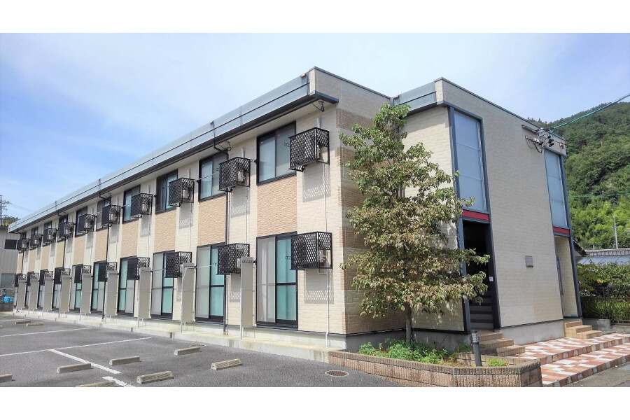 1K Apartment to Rent in Nagano-shi Exterior