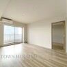 1LDK Apartment to Rent in Shinjuku-ku Living Room