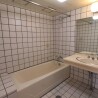 1LDK Apartment to Rent in Yokohama-shi Naka-ku Bathroom
