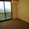 1K Apartment to Rent in Yokohama-shi Midori-ku Living Room