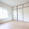 2LDK Apartment to Rent in Hofu-shi Interior
